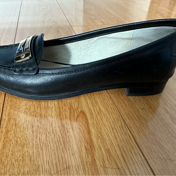 Michael Kors ladies shoes size 6.5 - Picture 6 of 9